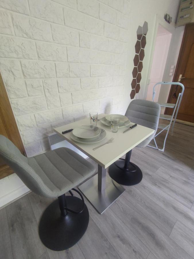 Apartamento Sezane Bains-les-Bains Exterior foto